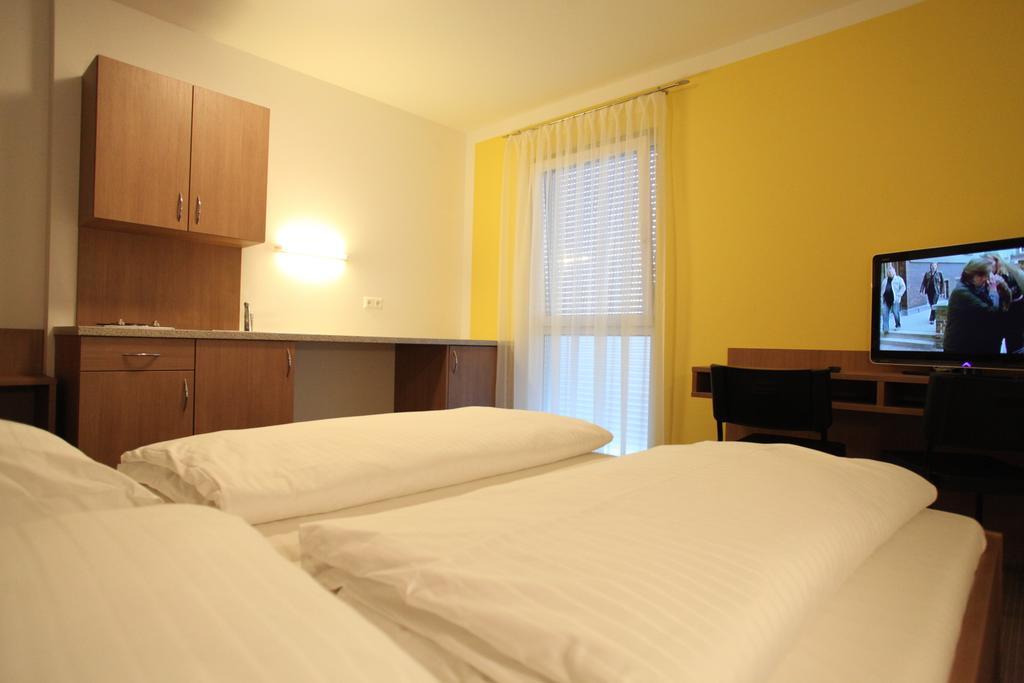Fair-Price-Hotel Bad Waltersdorf Εξωτερικό φωτογραφία